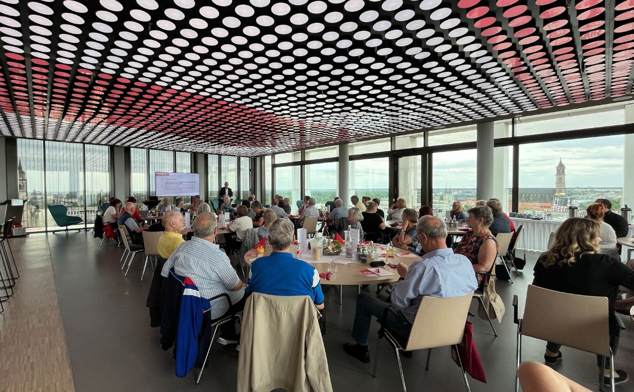 Die ordentliche Vertreterversammlung in der Skybar der SWM Magdeburg