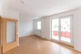 Kannenstieg
Helene-Weigel-Str. 23 4L
Innenaufnahmen Ihrer neuen DSW-Wohnung
Innenaufnahmen Ihrer neuen DSW-Wohnung
Innenaufnahmen Ihrer neuen DSW-Wohnung
Innenaufnahmen Ihrer neuen DSW-Wohnung
Innenaufnahmen Ihrer neuen DSW-Wohnung - Diese schöne 2-Raumwohnung gehört in Ihre Hände