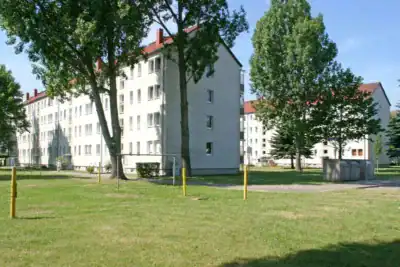 Attraktive 2-Raumwohnung mit Blick ins Grüne!, 39110 Magdeburg, Wohnung zur Miete
