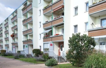 Für Sie in Sanierung! 3-Raumwohnung mit Balkon, 39128 Magdeburg, Wohnung