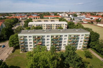 Für Sie in Sanierung! 3-Raumwohnung mit großem Balkon, 39110 Magdeburg, Wohnung
