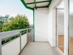 geräumiger Balkon mit Ausblick - 3-Raumwohnung mit Wohnküche